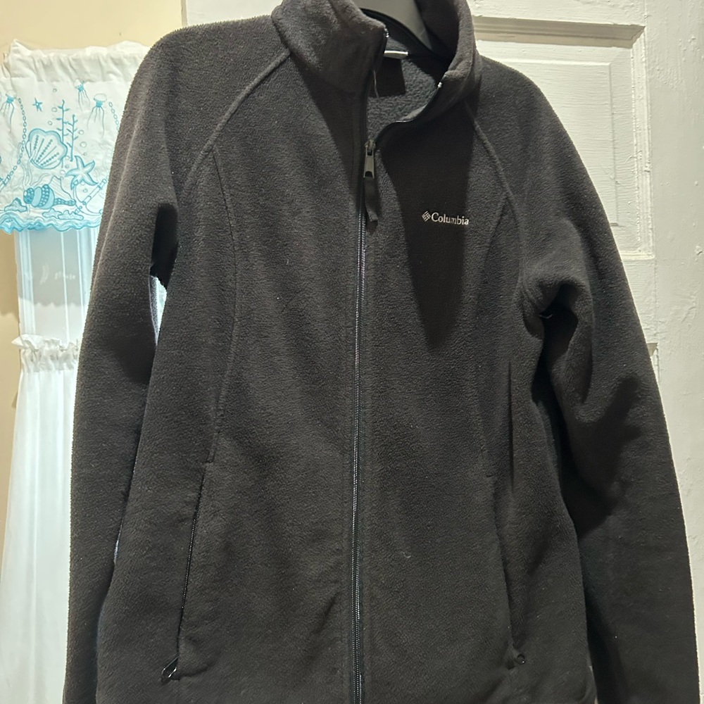 Columbia Women's Dark Gray Fleece Jacket